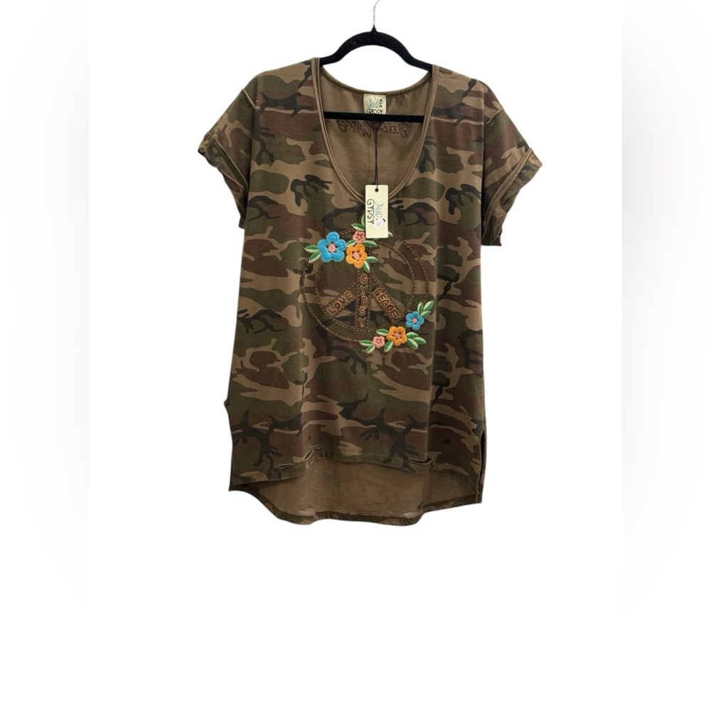 NWT. Jaded Gypsy camo v-neck, size L/XL. Tears along bottom front & back.